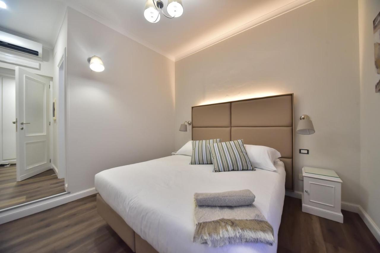 Sacconi Palace Suite Roma מראה חיצוני תמונה