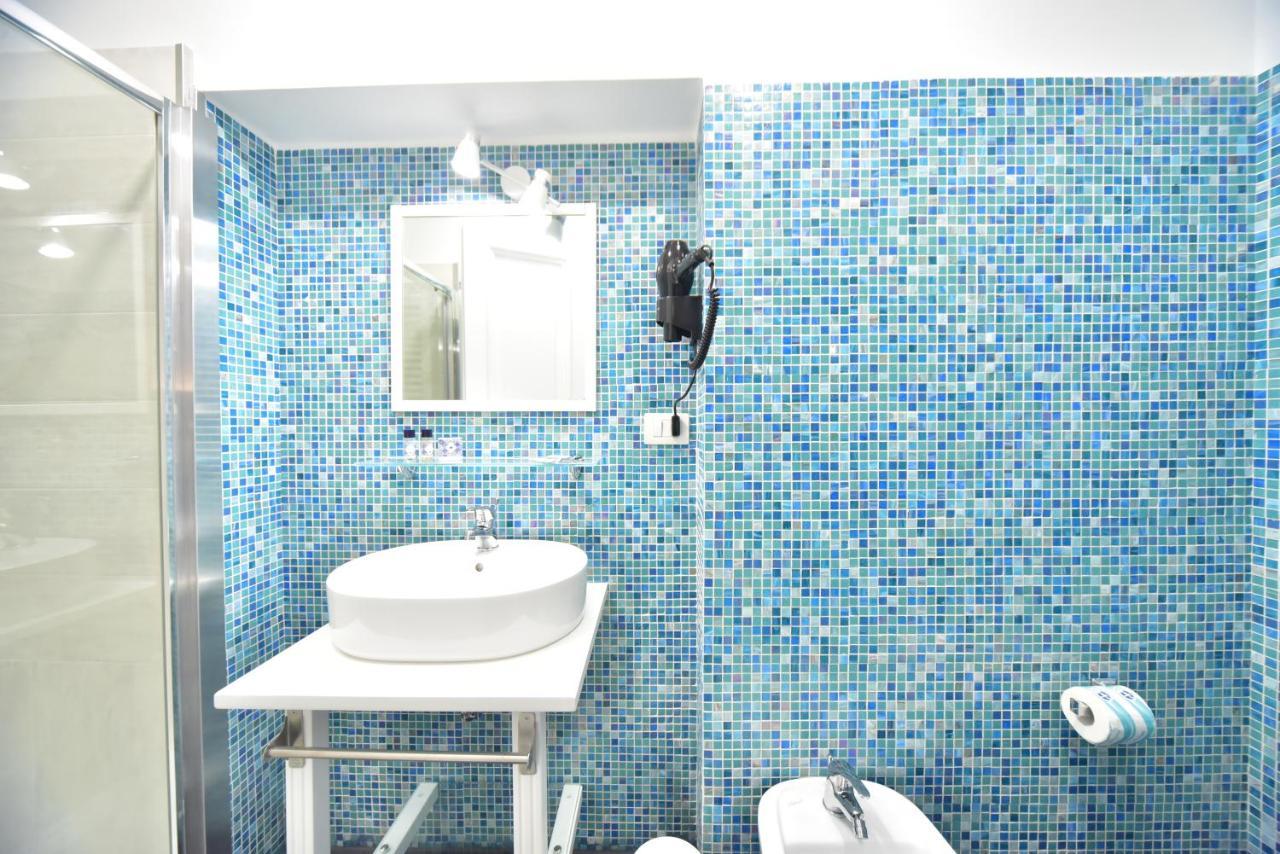 Sacconi Palace Suite Roma מראה חיצוני תמונה